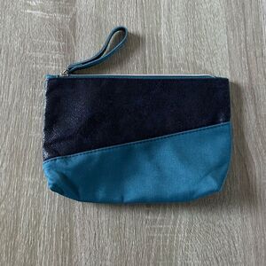 NEW … IPSY Cosmetic / Makeup Bag